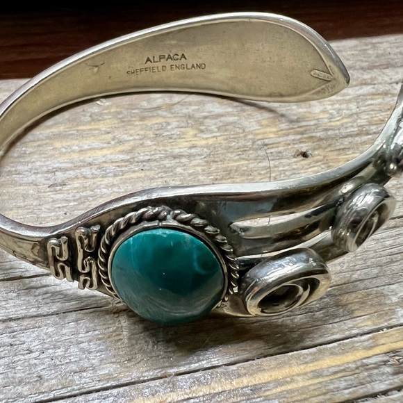 Unique Alpaca Open Bracelet Crafted from Vintage Sheffield Fork (Circa 1950s) - Picture 4 of 12